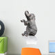 sitzender Elefant 