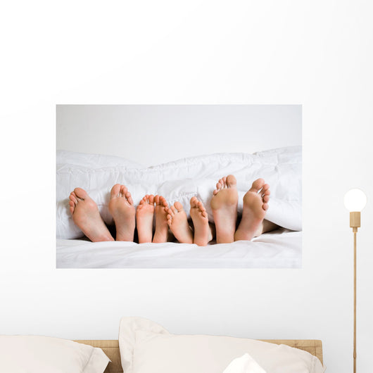 Feet family 