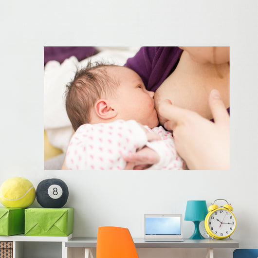  breastfeeding newborn baby 