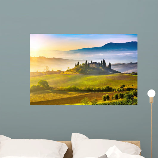 Tuscany at sunrise 