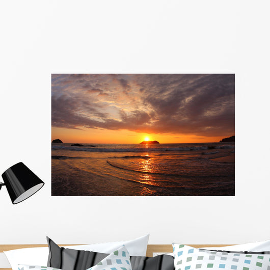 Sunset in Manuel Antonio National Park (Costa Rica) Wall Mural