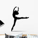 silhouette di ballerina su sfondo bianco 