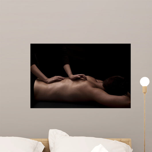 Back massage Wall Mural