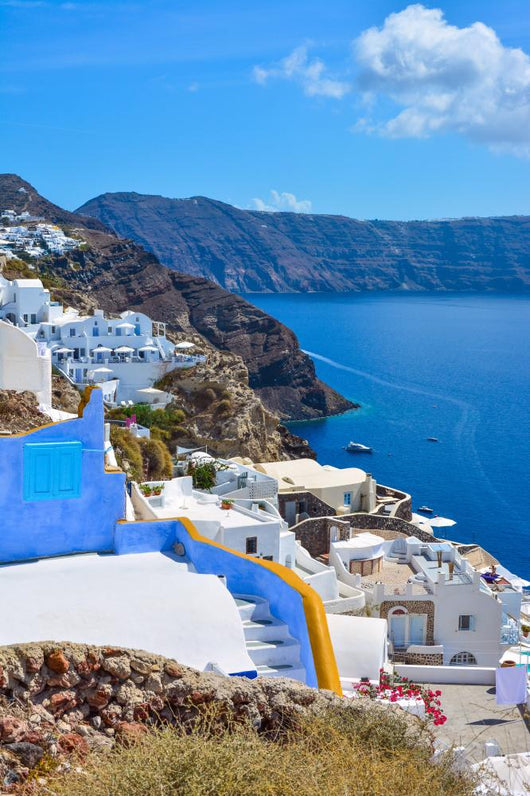 The Traditional Architecture of Santorini 