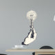 Main Tenant Une Ampoule Wall Decal
