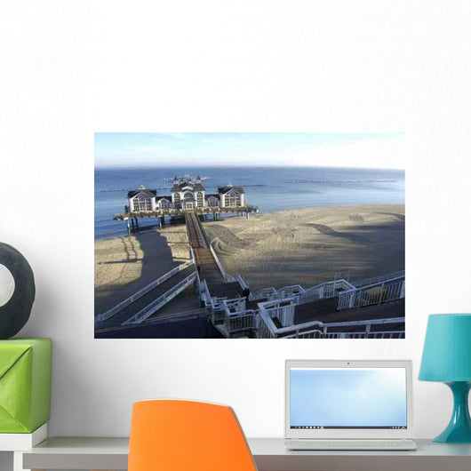 Sellin Pier 1 Wall Decal