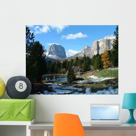 To Sassolungo Wall Decal