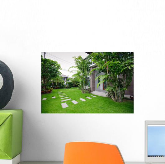 Modern House Garden