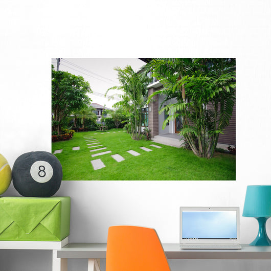Modern House Garden
