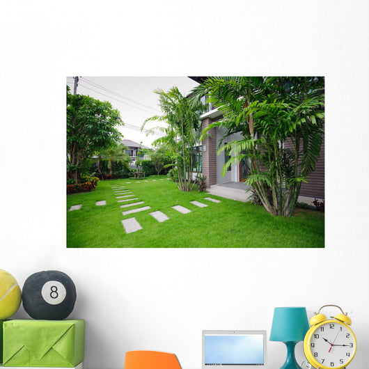 Modern House Garden