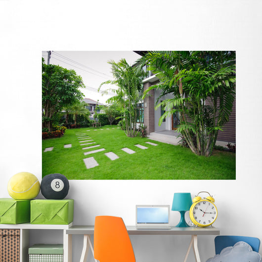 Modern House Garden