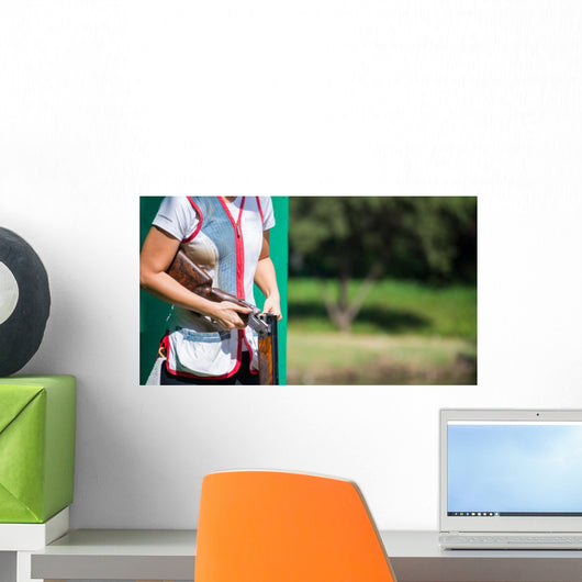 Skeet Clay Shooter Reloading Wall Decal