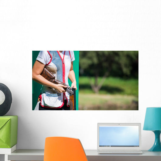 Skeet Clay Shooter Reloading Wall Decal