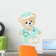 Ourson médecin Wall Decal