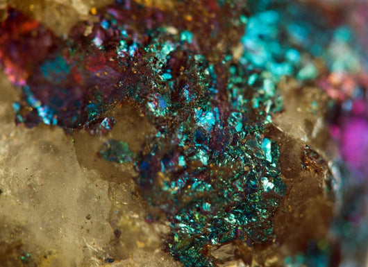 Nugget Colour Metal Macro