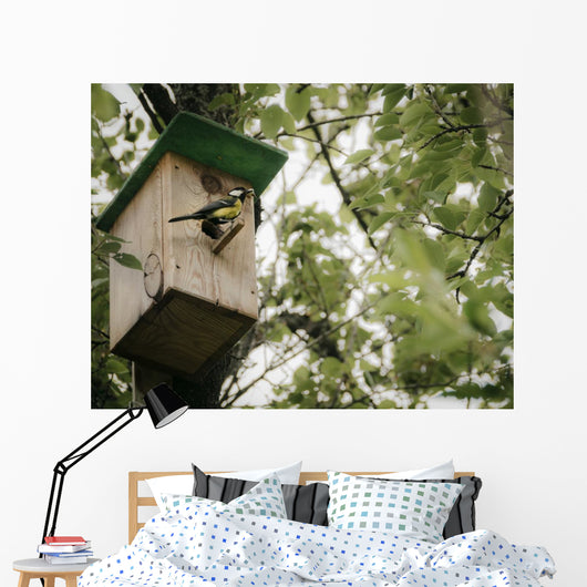 Birdhouse with bird Wall Mural