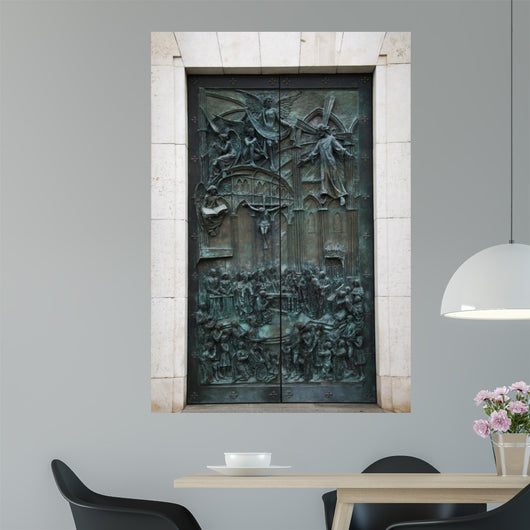 Bas-relief Door Santa Maria