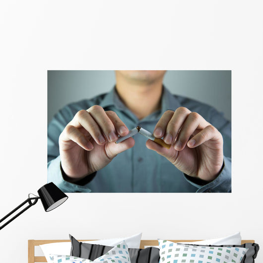 Stop smoking Wall Mural