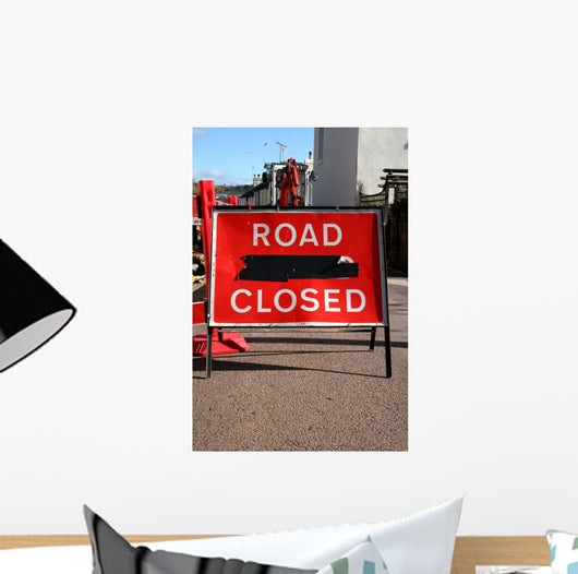 road closed sign Wall Mural