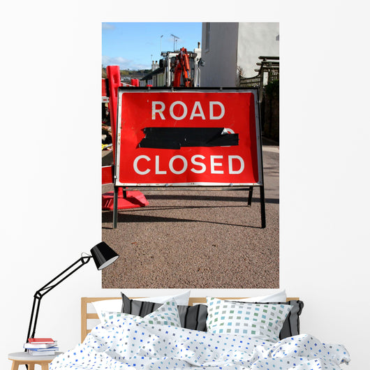 road closed sign Wall Mural