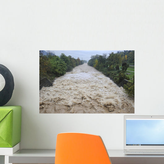 flood warning Wall Mural