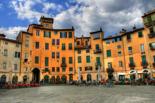 Lucca - Circular Square Wall Decal