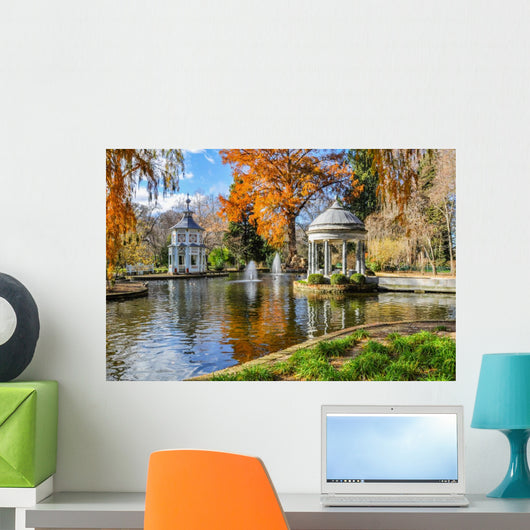 Chinescos pond, Prince's garden, Aranjuez (Madrid) Wall Mural