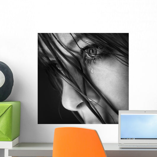 beauty girl cry Wall Mural