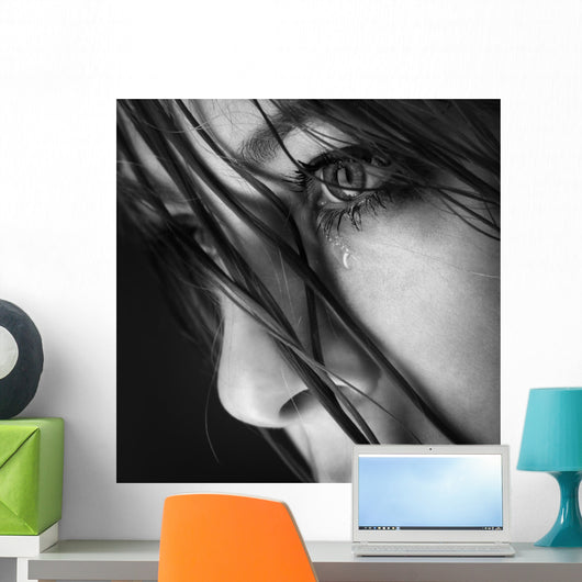 beauty girl cry Wall Mural