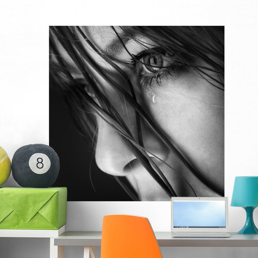 beauty girl cry Wall Mural