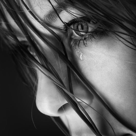 beauty girl cry Wall Mural