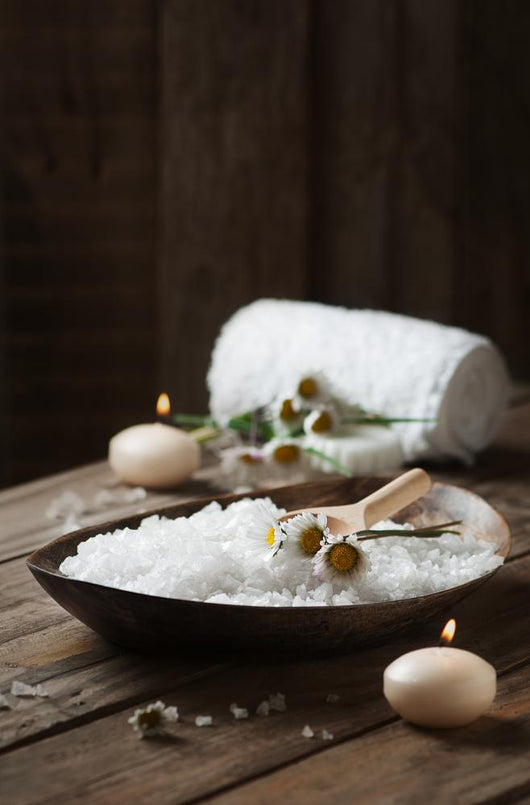 Spa Concept with Daisies Horizontal Wall Decal