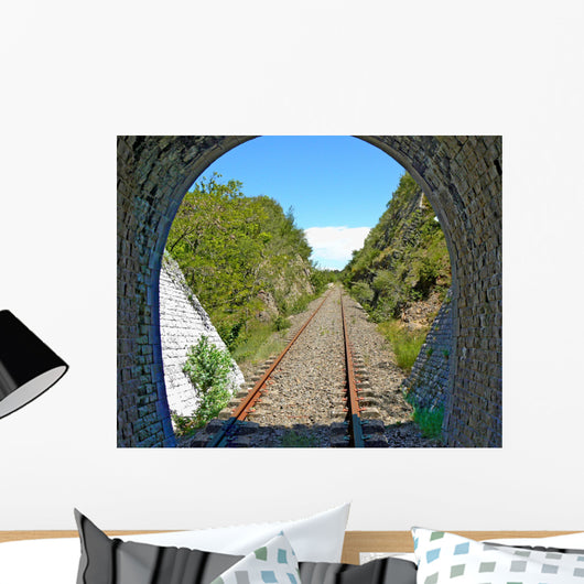 Le Bout Du Tunnel Wall Mural