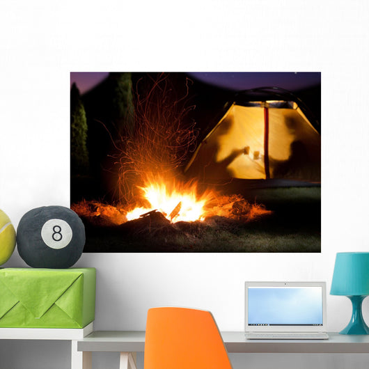 Night camping in the mountains. Wall Mural