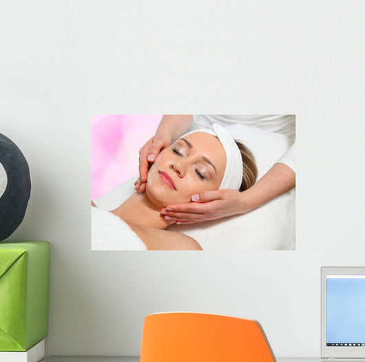 Gesichtsmassage Wall Mural