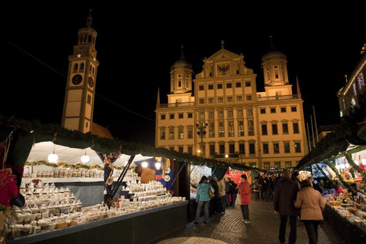 Weinachtsmarkt in Augsburg Wall Mural