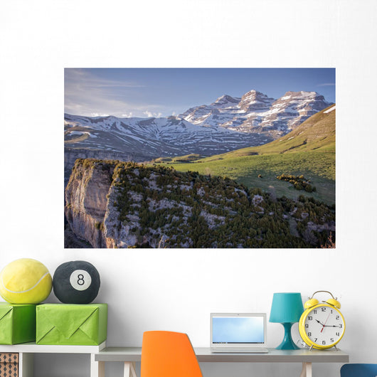 Parque nacional de Ordesa y monte perdido Wall Mural