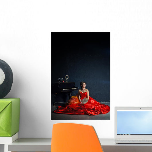 Lady in red Wall Decal