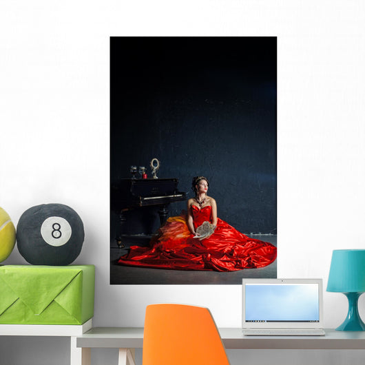 Lady in red Wall Decal