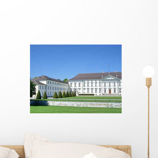 Schloss Bellevue Lawn Wall Decal