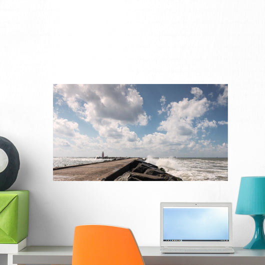 Wolkenlucht boven de pier van IJmuiden Wall Decal
