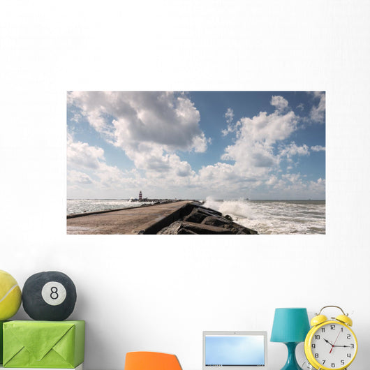 Wolkenlucht boven de pier van IJmuiden Wall Decal