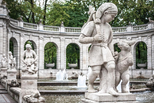 Marchenbrunnen Fairy Tale Fountain Statue Wall Decal