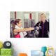 Trainerin im Fitness-center Berat Wall Decal
