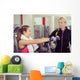 Trainerin im Fitness-center Berat Wall Decal