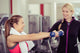 Trainerin im Fitness-center Berat Wall Decal