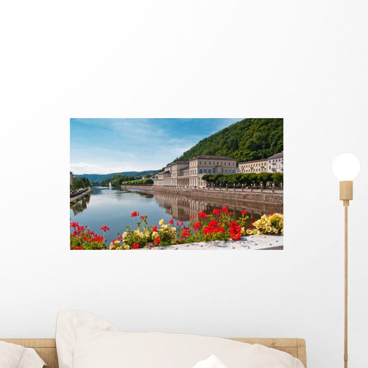 Mondane Kurpromenade Von Bad Wall Decal