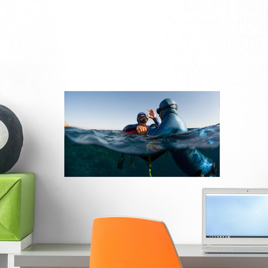 Free Divers Wall Decal