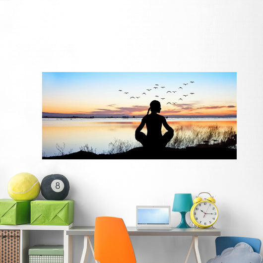 Espiritualidad En El Lago Wall Decal