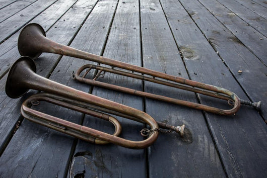 Two brass bugles Wall Decal